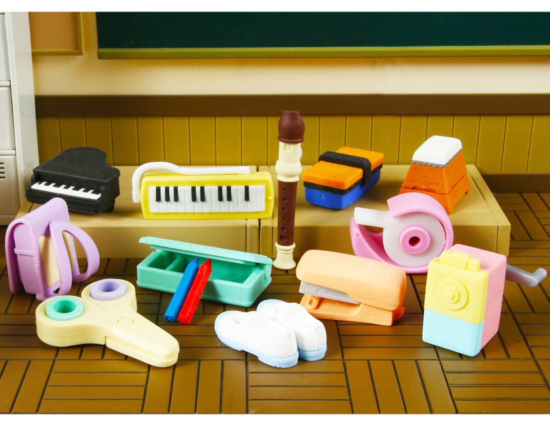 【イワコー】 (ER-SCH001) 日本製 スクール消しゴム(不定期に色形取合せ内容等変更有)